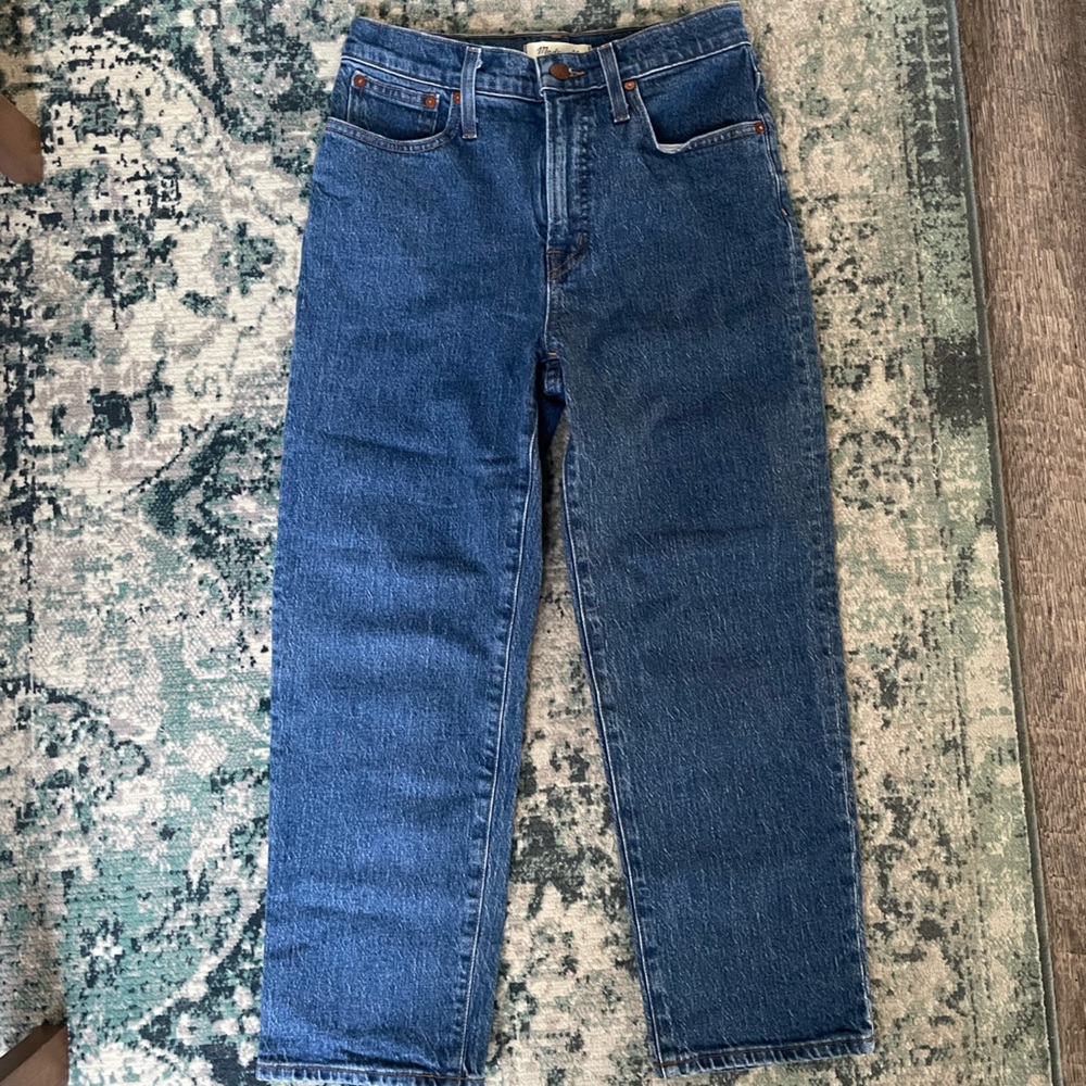 The Petite Perfect Vintage Straight Crop Jean in Edendale Wash